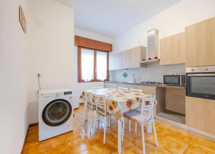Tatiana Flat - 10 Minutes To Venice - Mestre Train Station - Free Parking